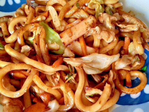 もやしキャベツで焼きうどん